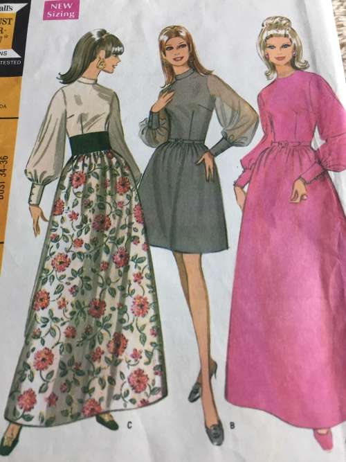 PATTERN MCCALL`S 9461*1968 (VINTAGE, TIDY PATTERNS) - DRESSES (SIZE 12-14)