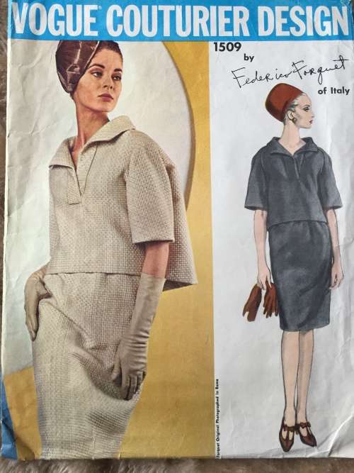 PATTERN VOGUE 1509 (VERY VINTAGE, TIDY PATTERNS) - TWO PIECE DRESS  (SIZE 14)