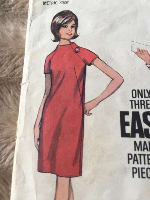 PATTERN BUTTERICK 4430 (VERY VINTAGE, TIDY PATTERNS) - DRESS (SIZE 14)