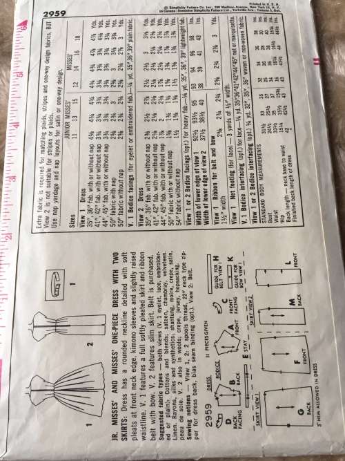 PATTERN SIMPLICITY 2959 (VERY VINTAGE, TIDY PATTERNS) - ONE-PIECE DRESS (SIZE 13)