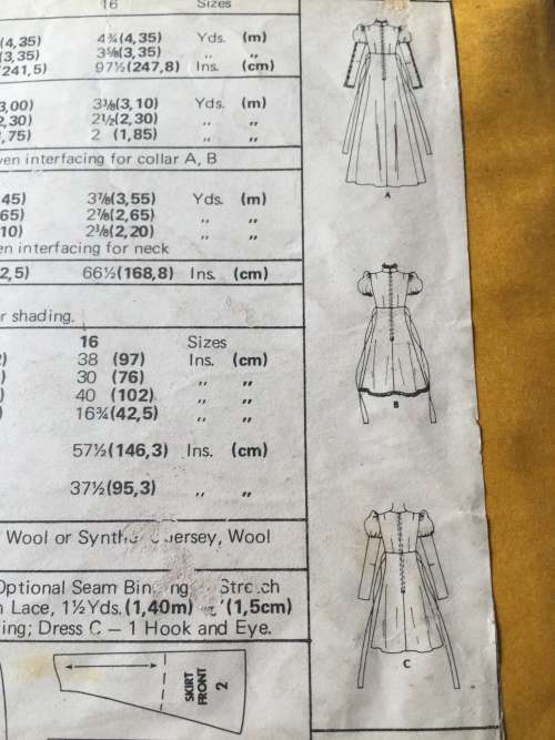 PATTERN MCCALL`S 3871 (VERY VINTAGE, TIDY PATTERNS) - ONE-PIECE DRESS (SIZE 14)