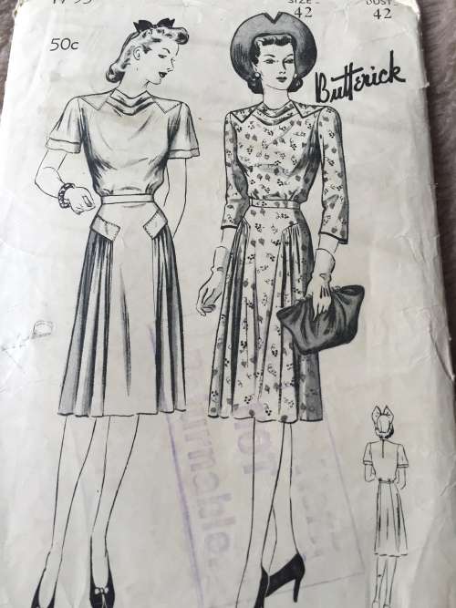 PATTERN BUTTERICK 1795 (VERY VINTAGE, NEAT & TIDY PATTERN) - DRESS (SIZE 42)