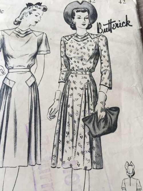 PATTERN BUTTERICK 1795 (VERY VINTAGE, NEAT & TIDY PATTERN) - DRESS (SIZE 42)