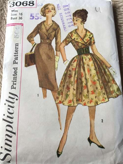 PATTERN SIMPLICITY 3068 (VINTAGE, UNUSED) - DRESS (SIZE 16)