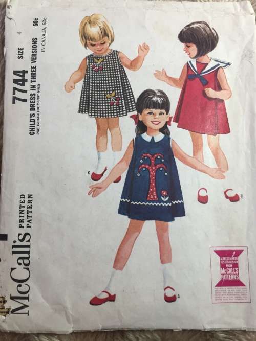 PATTERN SIMPLICITY 7744 (VERY VINTAGE, NEAT & TIDY) - GIRLS` SLEEVELESS DRESSES (SIZE 4)