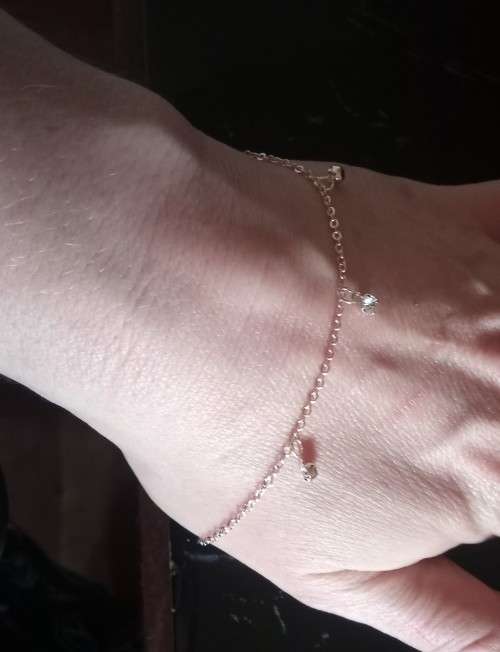 Elegant Rose Gold plated 3 diamante bracelet