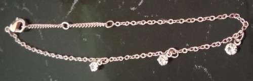 Elegant Rose Gold plated 3 diamante bracelet