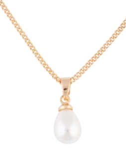 Stunning Gold plated (of high Quality) pearl necklace and earrings set