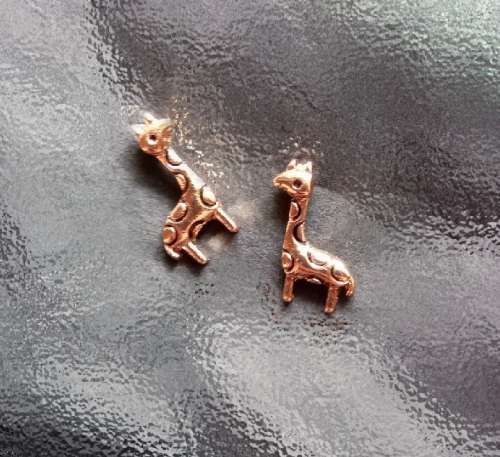 Gorgeous Gold Giraffe stud earrings