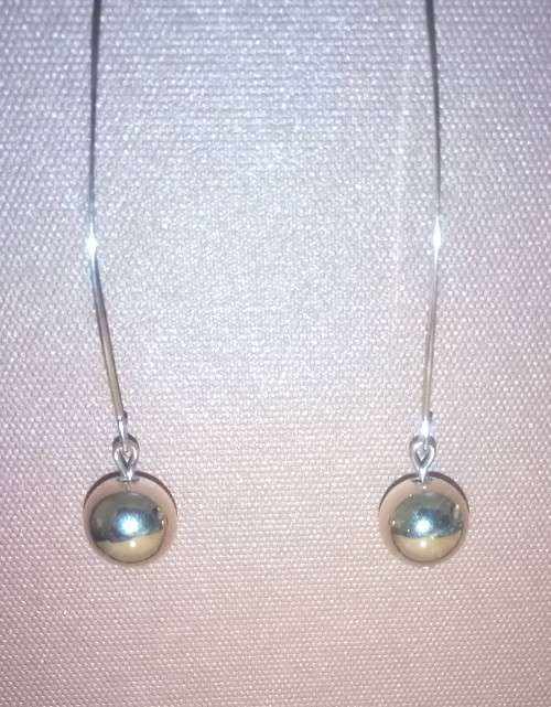 Stunning Gold drop Earrings earrings