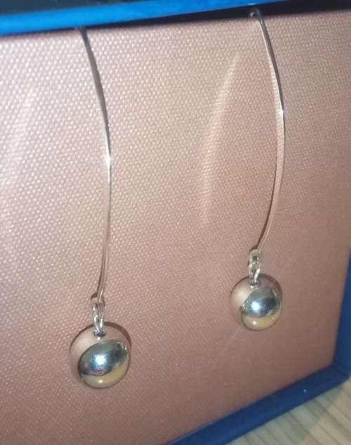 Stunning Gold drop Earrings earrings