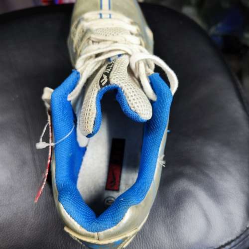 OLYMPIC RUNNING SHOE SIZE 10