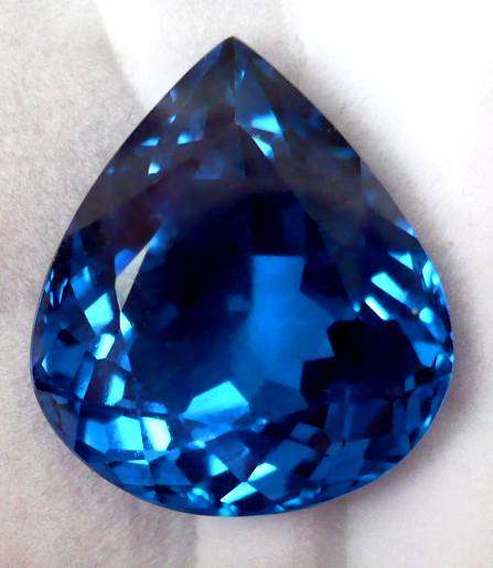 TOP QUALITY AAA+ ELECTRIC  LONDON  BLUE BRAZILIAN TOPAZ .   29.250 CTS