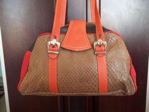 Stunning 100%  Genuine leather SMALLER Bag in SNAKE SKIN BROWN LOOK. Very smart, a must have!