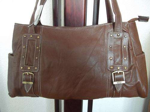 *NEW ARRIVALS***Stunning 100%  Genuine leather  Hand Bag in  BROWN. A Great buy!