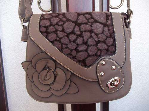 ***Stunning Ladies PU leather and faux fur Bag in CAMEL.  A Great buy! Great Quality!