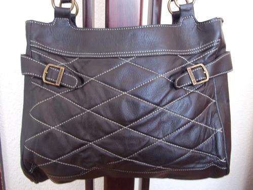 *NEW STOCK*Stunning Real Leather Hand Bag in BLACK. A great buy!. Great quality!