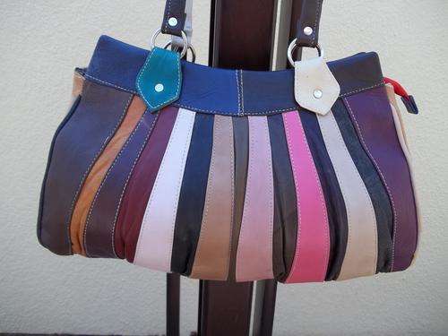 ***NEW ARRIVALS***Stunning Real Leather Hand Bag in MULTI COLOR. A great buy!.Great quality