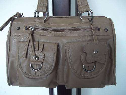 **LATE ENTRY**High quality latest EUROPEAN style LADIES LEATHER HAND BAGS in CAMEL- Great Buy!