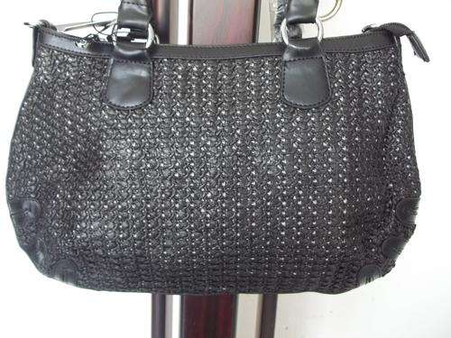 LATE ENTRY**HOT Designer style, Flower pattern ladies hand bag in BLACK**GREAT QUALITY!GREAT BUY!