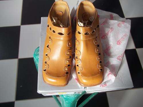 ONLY ONE#Beautiful ladies SLIP ONS In TAN, A must have for this winter- SIZES 5
