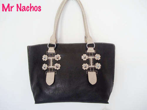 Large Ladies leather Bag in a GORGEOUS GREY&BLACK . A Great buy! Great Quality! Must have Elegance.