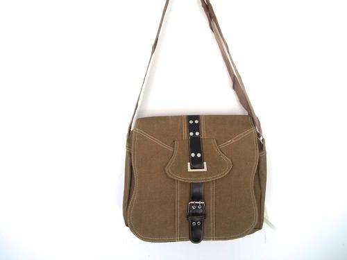 **LARGE SIZE CANVAS SHOULDER Bag in KAKI & BLACK. A Great buy! GREAT QUALITY!