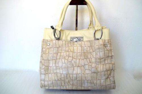 Luxury leather handbag in Rich Cream- For the stylish EXECUTIVE Lady!You'll simply fall in Love