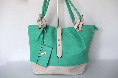 Luxury 2 piece Ladies Travel/overnite in MINT & CREAM-For the stylish EXECUTIVE Lady! Great Quality