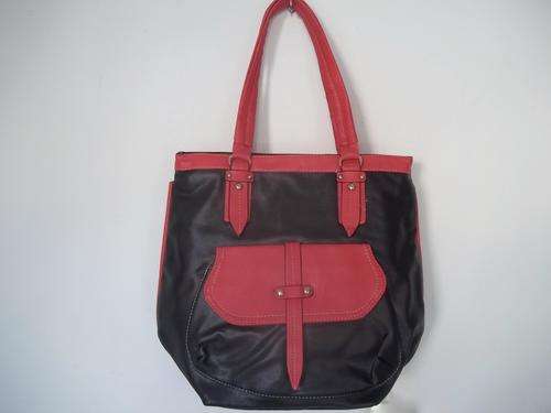 Executive style Ladies designer handbag in. A Great buy! Great Quality! Must have Elegance.