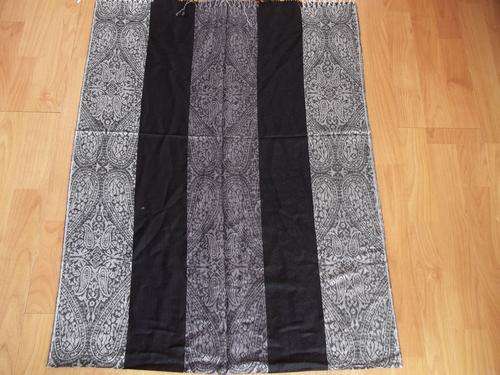 Soft & Elegant  SILK Pashmina in beautiful BLACK, SILVER & GREY. Fully reversible Very smart