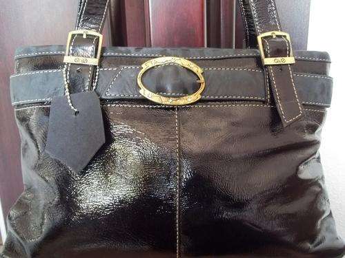 NEW DESIGN **100%  Genuine leather* Hand Bag in shimmer and matt black.Very ELEGANT