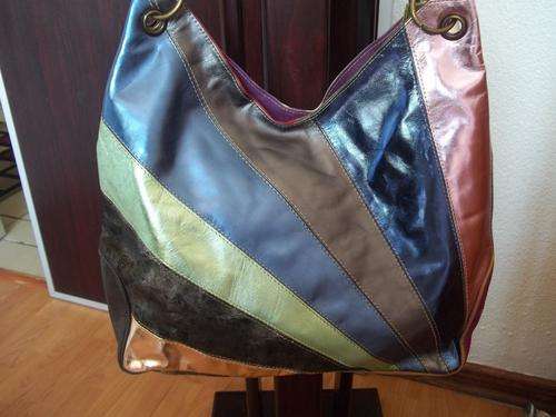 NEW DESIGN **100%  Genuine leather** Hand Bag in SHIMMERING SHADES OF GREEN &BLUE.  gorgeous.