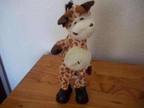 Extremely cute , walking & dancing musical GIRAFFE- Your kids will love it
