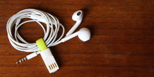Tiny keyring phone charger - for iOS