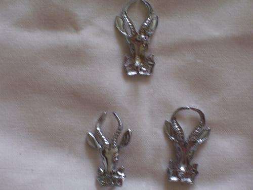 SA ARMY INFANTRY CAP AND SHOULDER BADGES