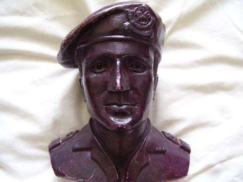SHOULDER BUST OF A RHODESIAN LIGHT INFANTRY MAN