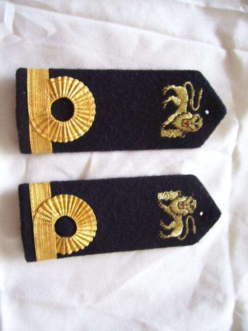 Sub Liuetenant Rank, 1980`s till 2002, tie down type