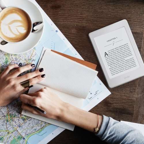 ***IN STOCK & EXPRESS SHIPPING***   Kindle Paperwhite WiFi  (Latest 2018 Model)