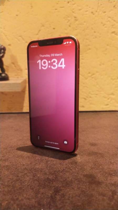 iPhone 12 Red 64GB BUNDLE (FAIR)