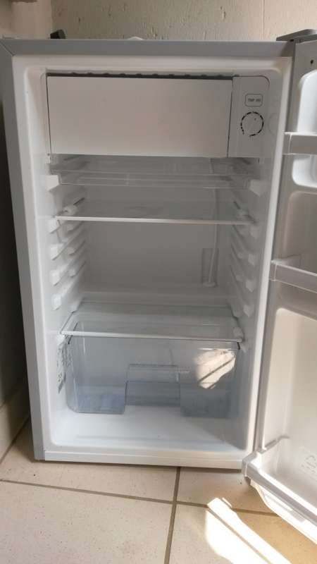 Hisense H13RME bar fridge