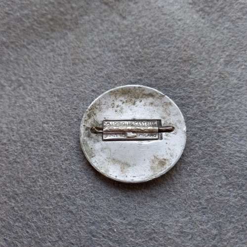 MUSSOLINI ITALIAN FASCIST BADGE