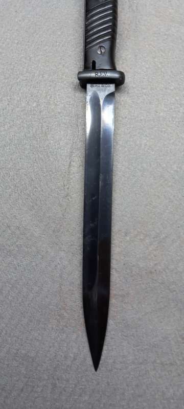 ORIGINAL WW2 GERMAN MAUSER BAYONET. BERG and CO. 1937. VERY GOOD CONDITION