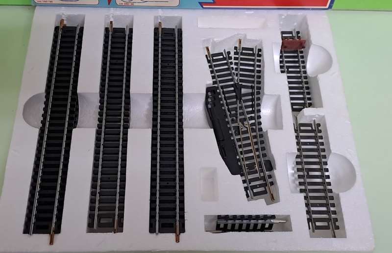LIMA Track Set B (Boxed)