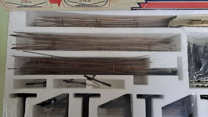 LIMA Catenary Set (SEALED)