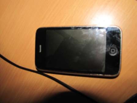 iPhone 3GS 16GB GRAB A BARGAIN