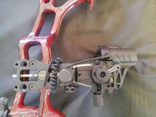 APA MAMBA 70LBS HUNTING BOW