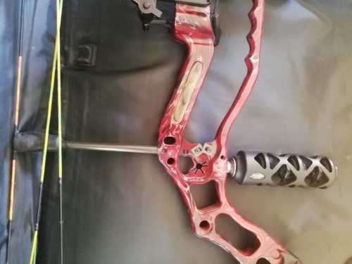 APA MAMBA 70LBS HUNTING BOW