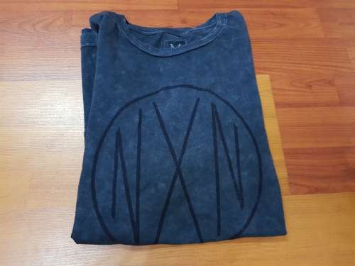 Authentic NIXON Tee - Size Medium / Large