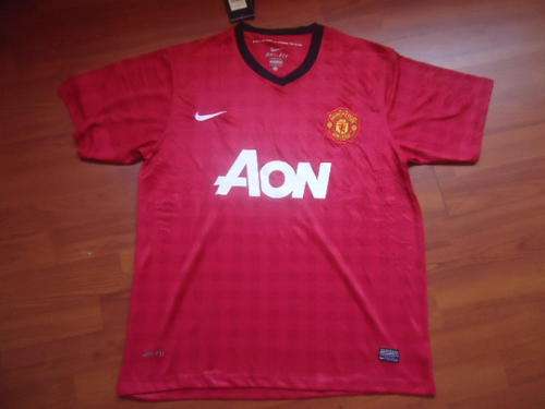 NIKE Manchester United Home Kit - Small